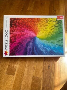 Trefl Rainbow Gradient Puzzle 1000 pieces